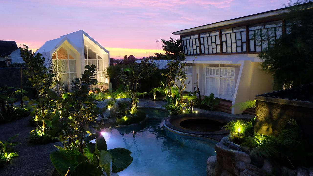Yats Colony Hotel Yogyakarta Kültér fotó